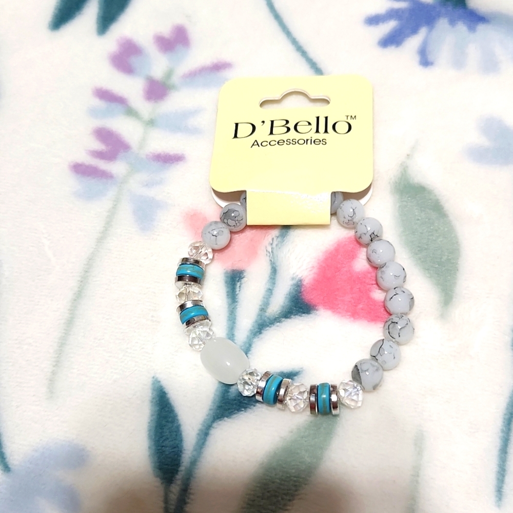 STUNNING D'BELLO ACCESSORIES - Picture 4 of 7